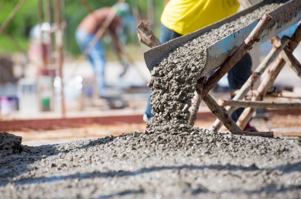 Backyard Concrete Pouring in Summerville